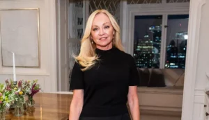Read more about the article Rebecca Kaykas Wolff: Humanizing Growth at the Intersection of Tech, Marketing & Transformation