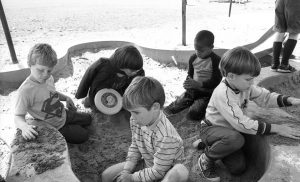 Read more about the article The Social Power of Play: What Kids’ Hobbies Predict About Tomorrow